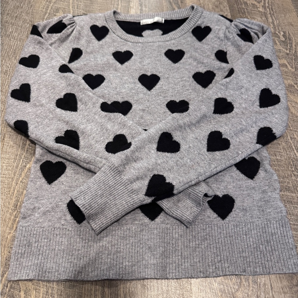 Gray Heart Pattern Sweater - Picture 7 of 7